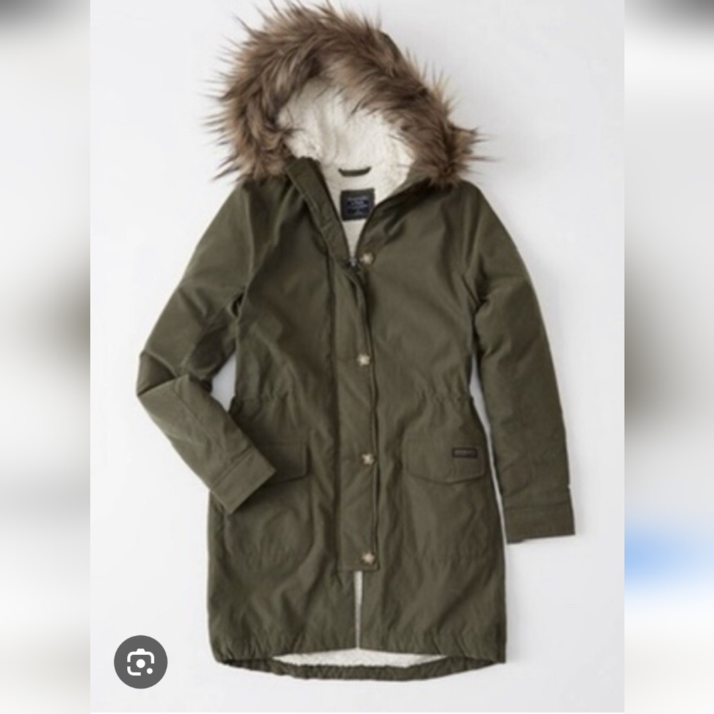Abercrombie & Fitch Green Parka Sherpa Lined Faux Fur Size Small